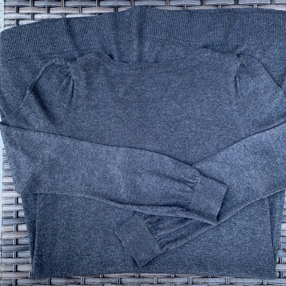 NWOT ANN TAYLOR LOFT Petites Gray V-Neck Swing Sweater Dress - Picture 11 of 14